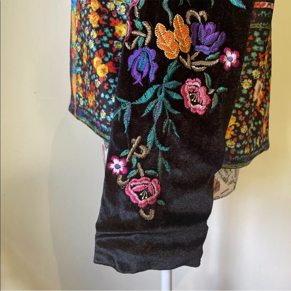 RUBY YAYA Velvet embroidered jacket Size Medium M Romero floral beaded print - Picture 8 of 12